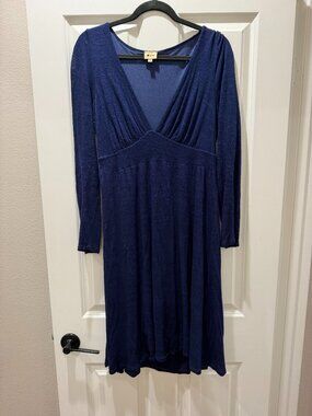 ella moss jersey dress Ella Moss Jersey Knit Stripe Dress with emboss shoulder and opening to the back